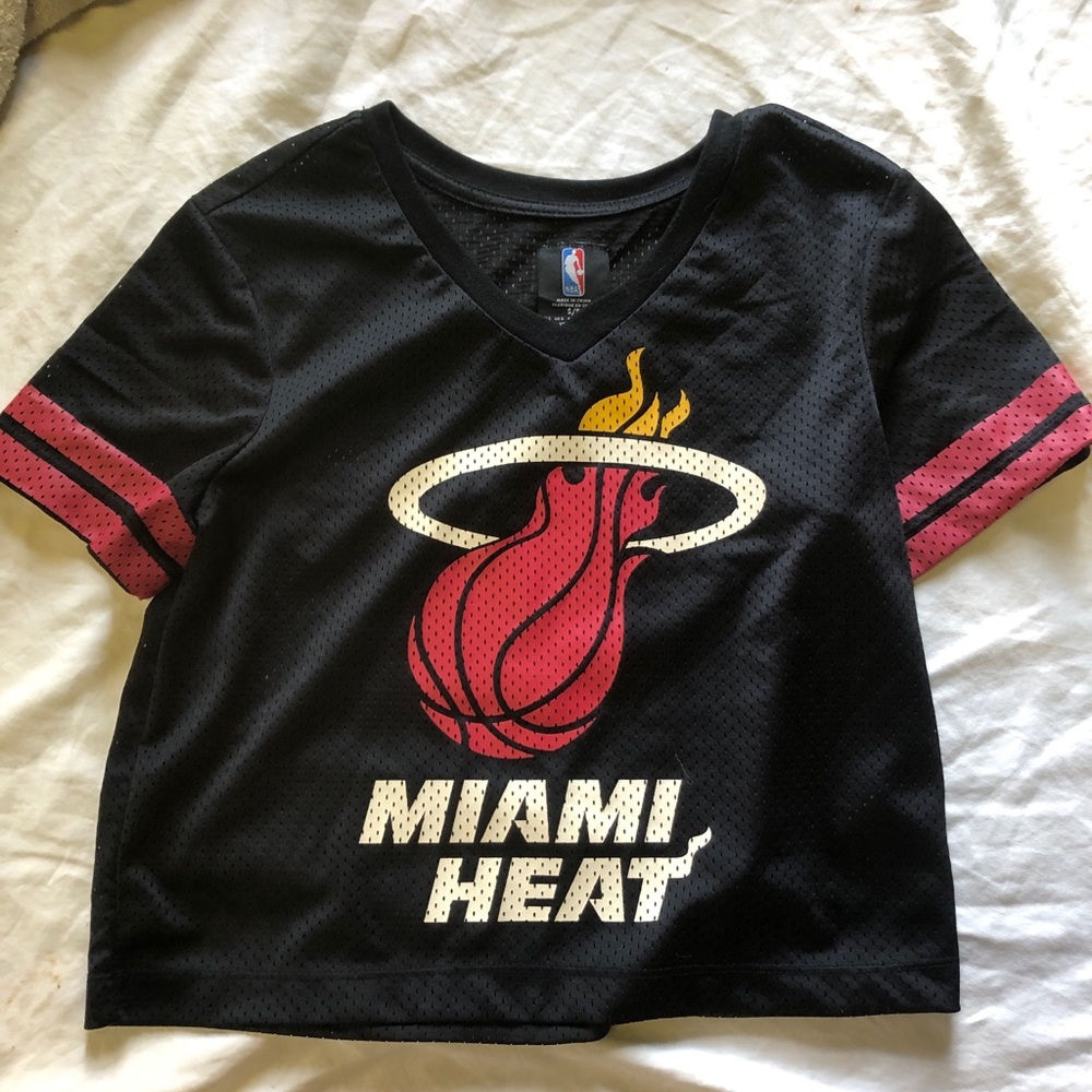 Miami heat jersey cropped